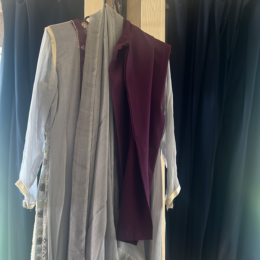 Kameez Salwar / Party Wear / Chiffon . Can Be Worn At Any Occasion View 3